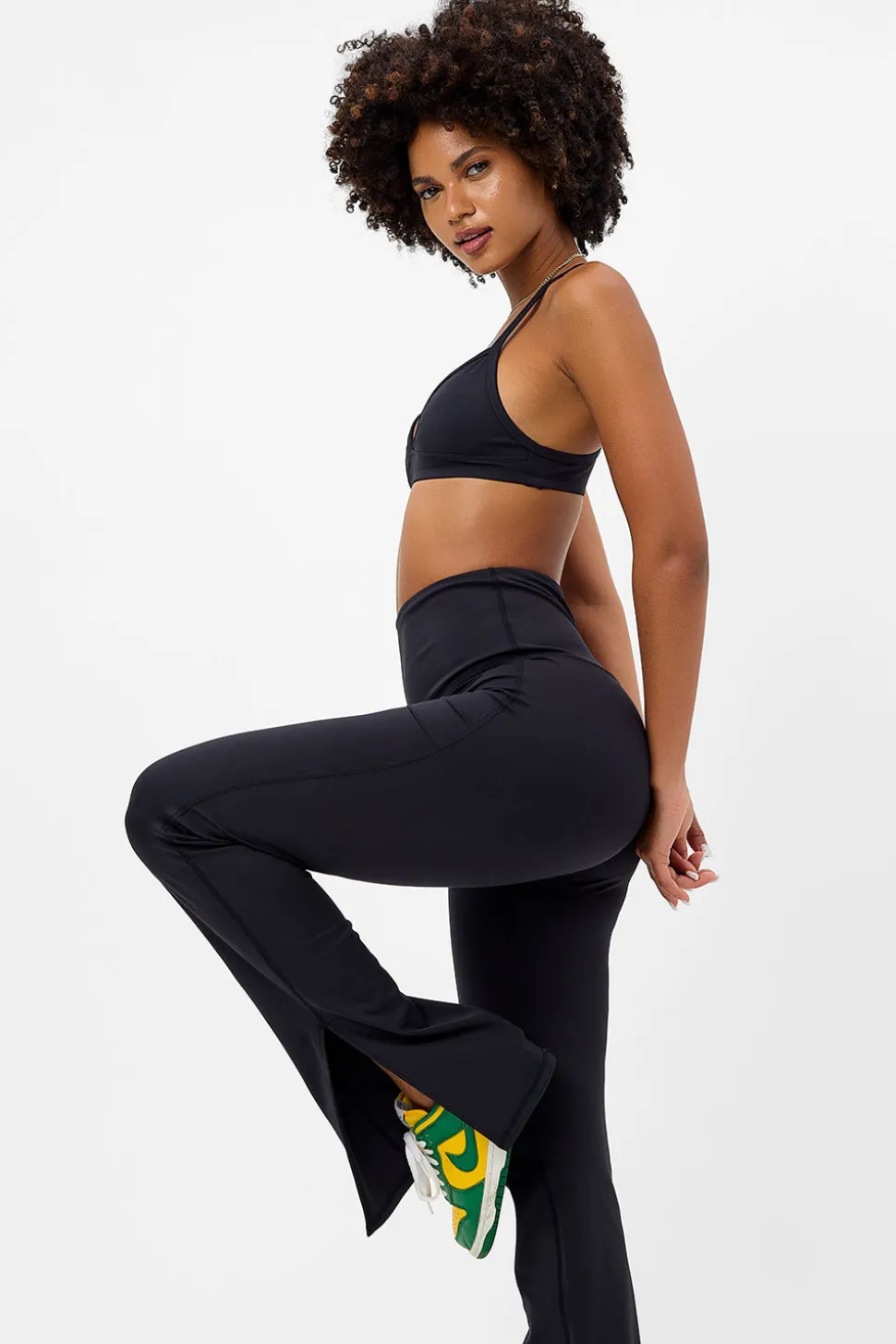 Zippy Flare Legging